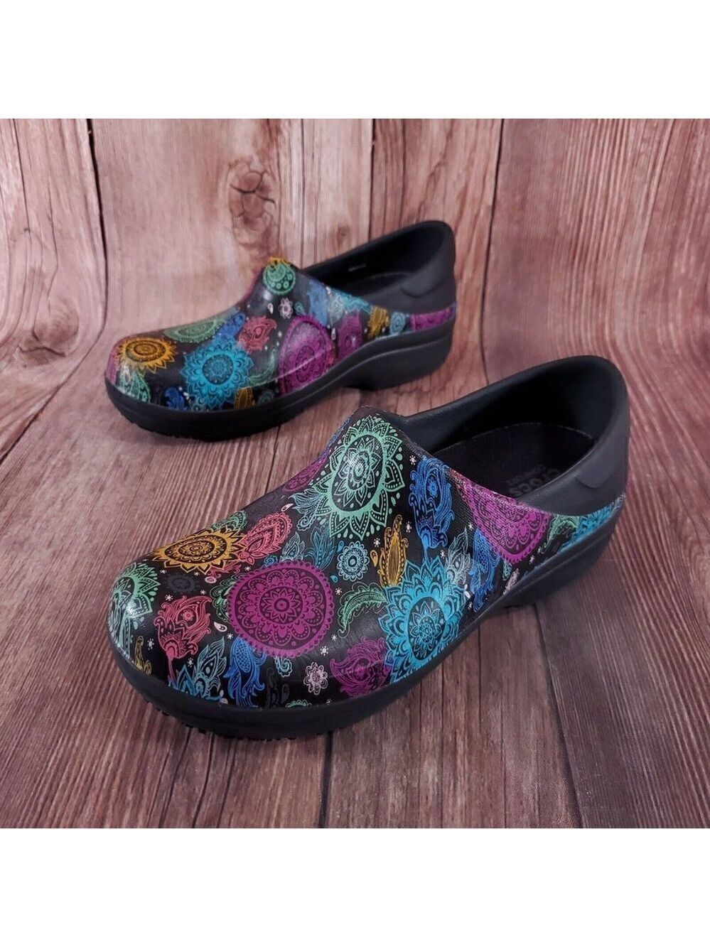 Crocs Womens 6 Neria Pro II Clog Multi Floral Slip Resistant Work Shoes 205385